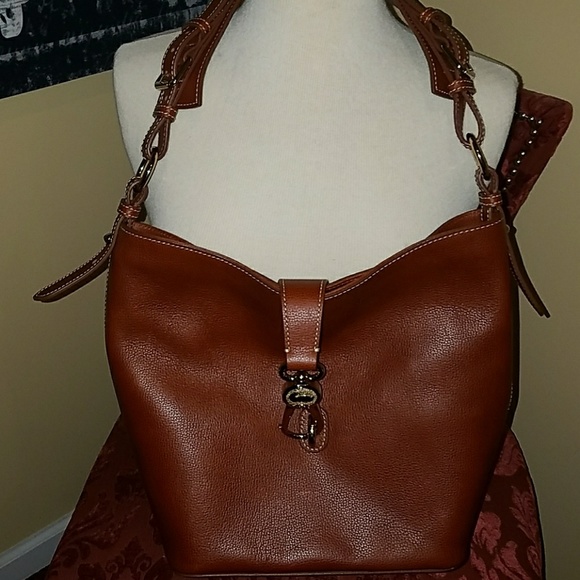 Dooney & Bourke Handbags - Gorgeous Dooney & Bourke bag